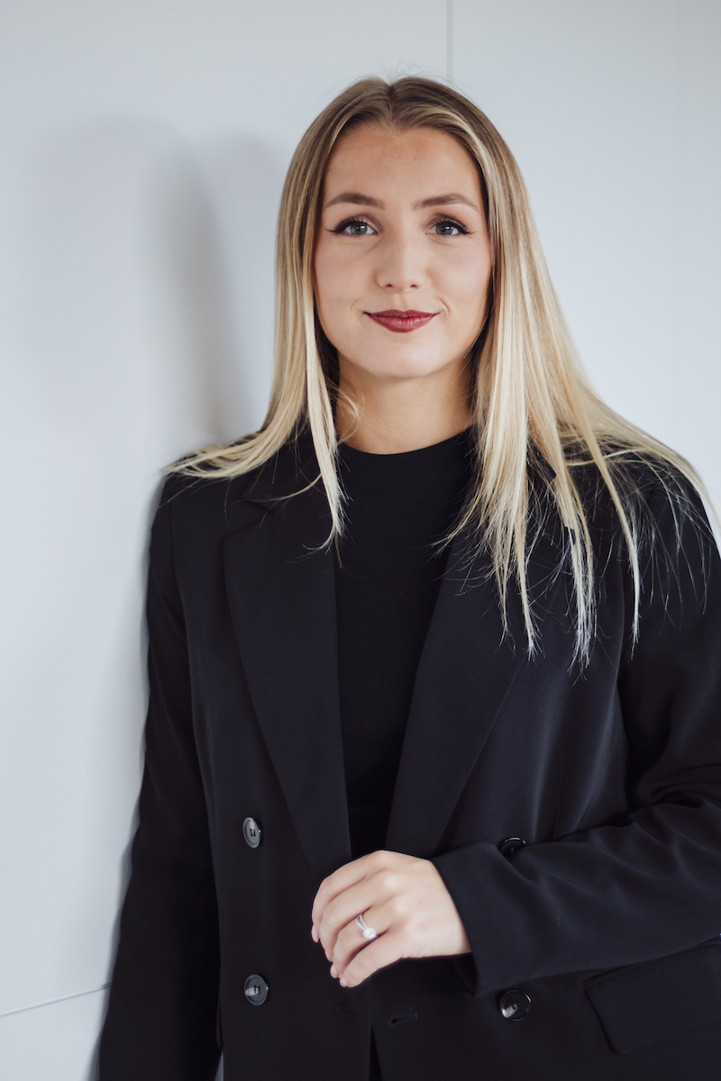 Portretfoto van Fien Maddens